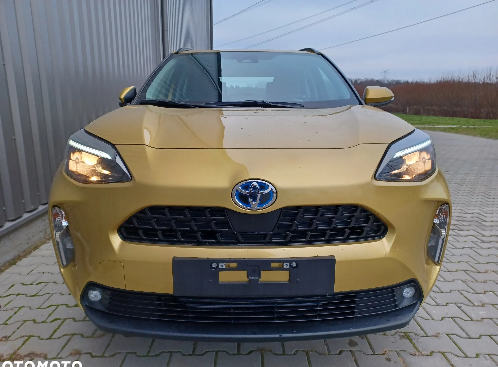 Toyota Yaris Cross cena 104000 przebieg: 1, rok produkcji 2024 z Słupca małe 106